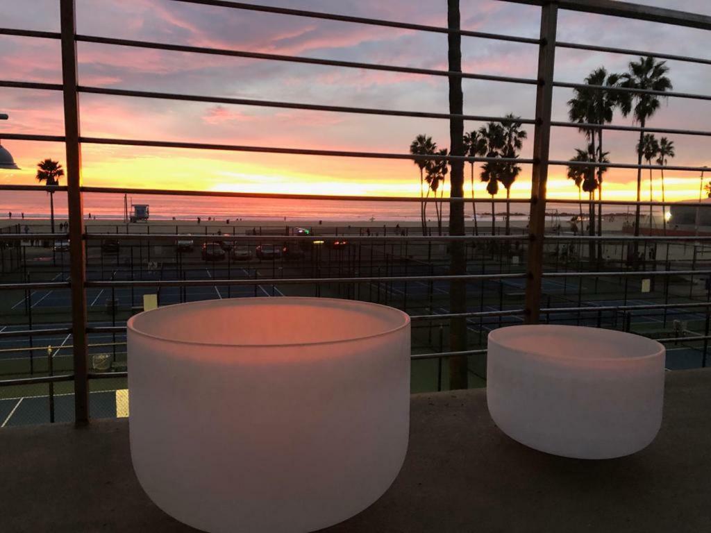 Ocean Front Vortex Female Hostel Private Rooms Free Bikes Los Angeles Esterno foto